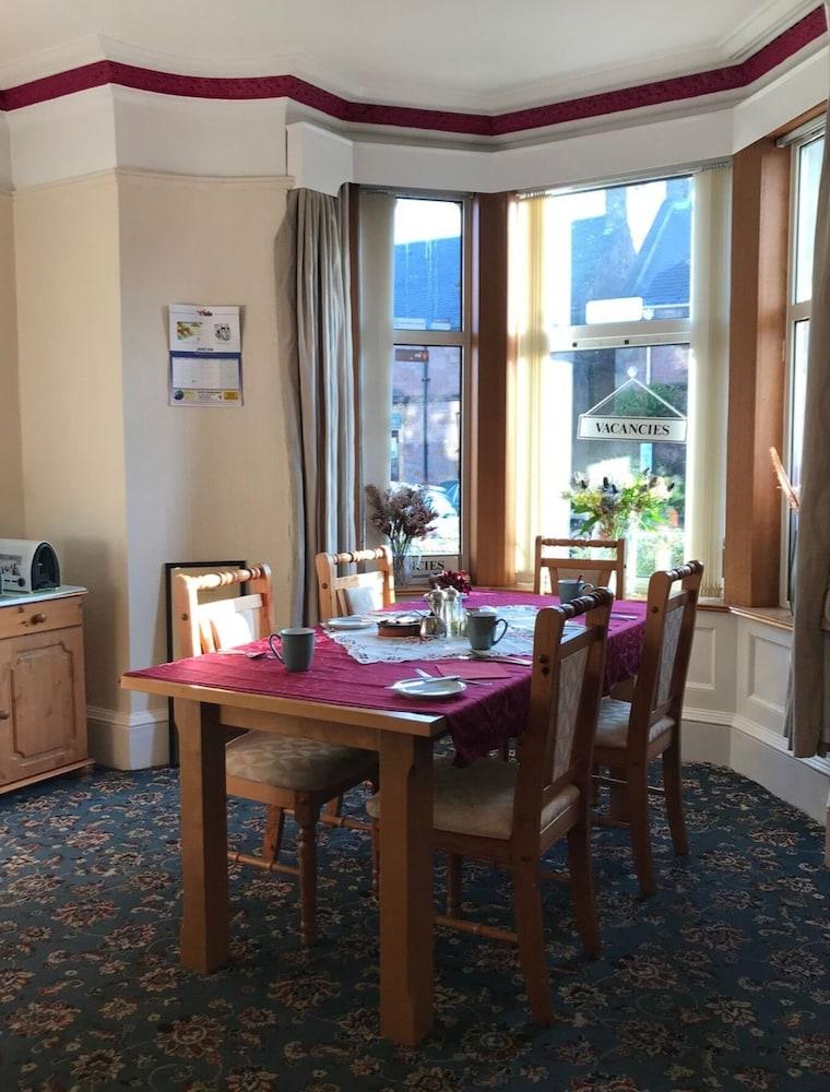 Cedar Villa Guest House Inverness Dış mekan fotoğraf