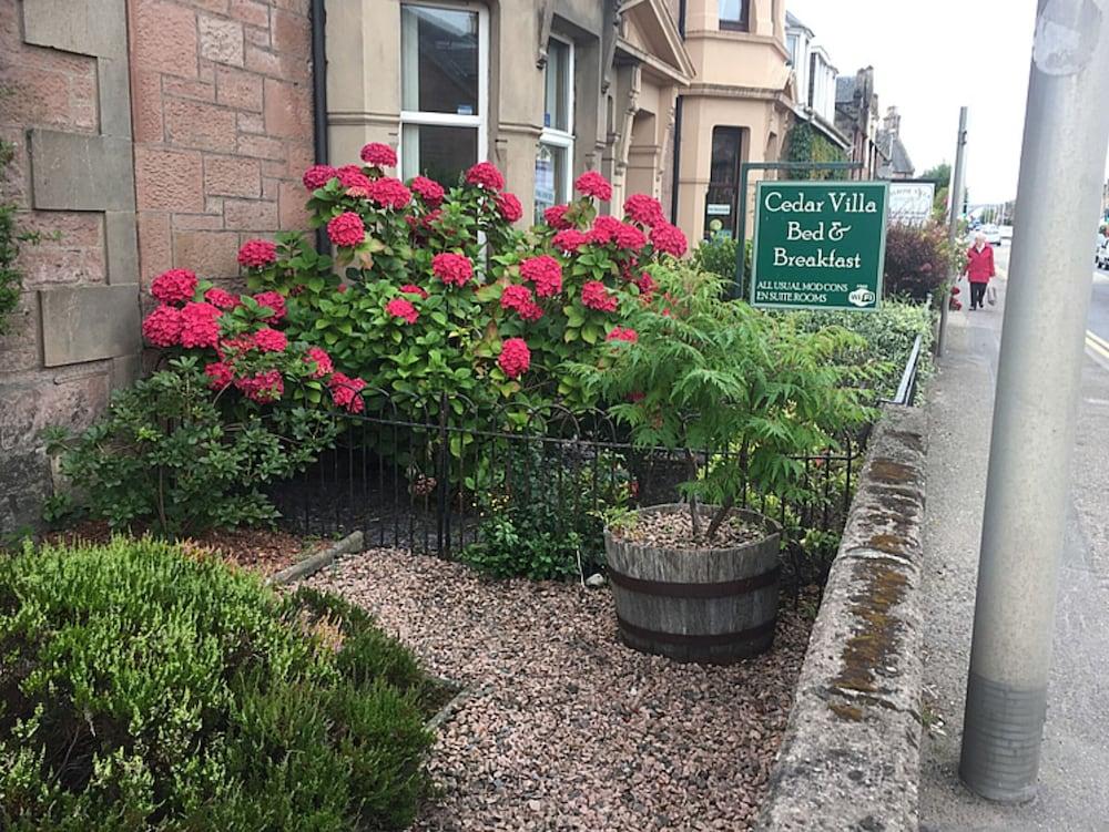 Cedar Villa Guest House Inverness Dış mekan fotoğraf